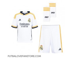 Real Madrid Vinicius Junior #7 Domáci Detský futbalový dres 2023-24 Krátky Rukáv (+ trenírky)